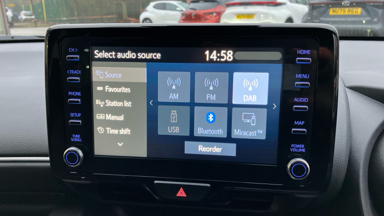 Toyota Yaris 1.5 Hybrid Design 5dr CVT Hybrid Hatchback